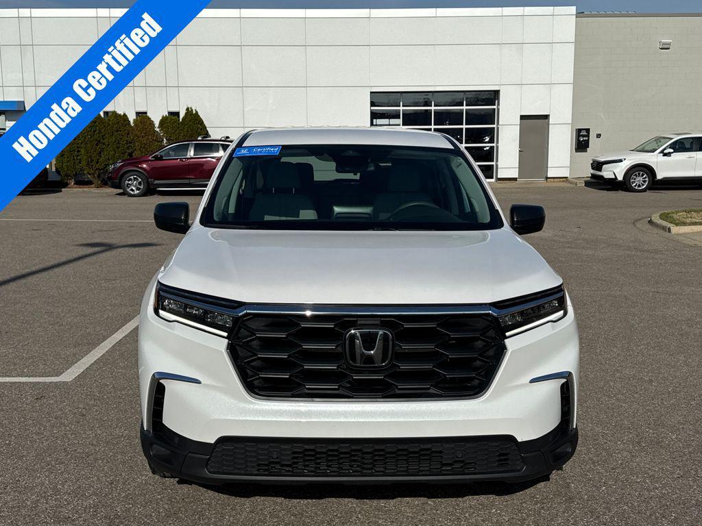 used 2023 Honda Pilot car, priced at $30,990