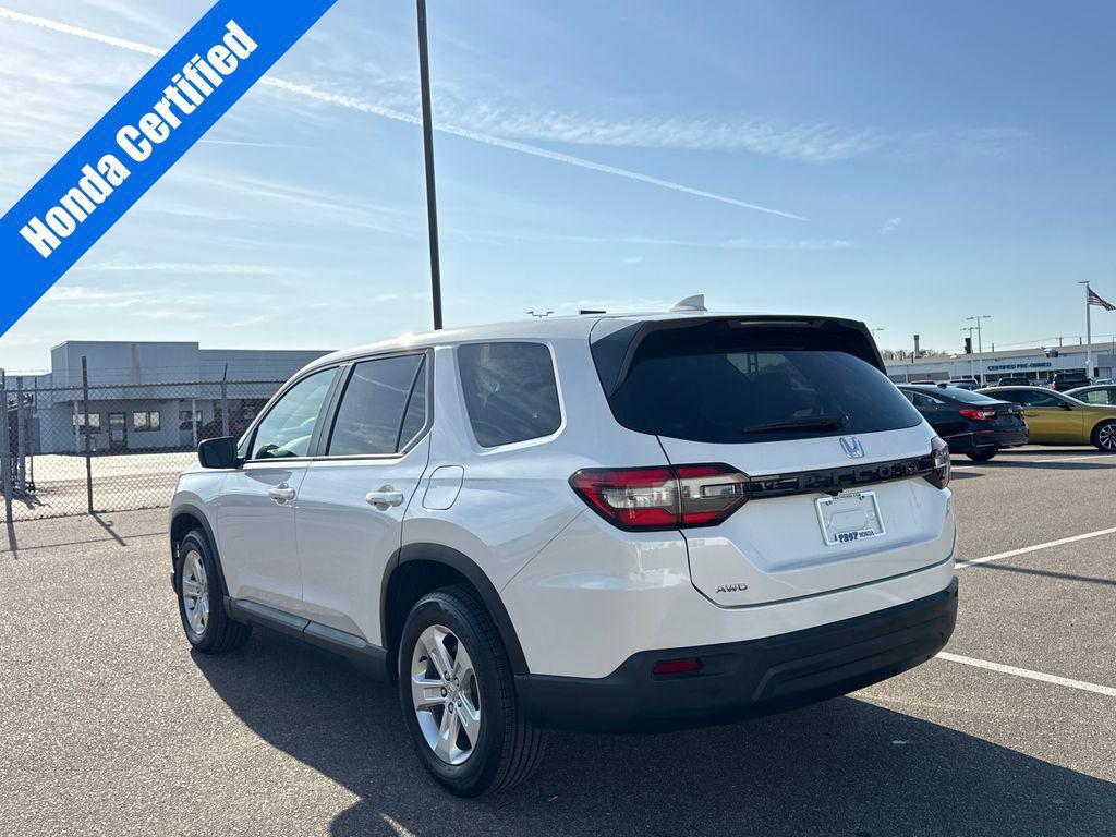 used 2023 Honda Pilot car, priced at $30,990
