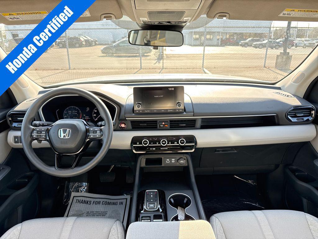 used 2023 Honda Pilot car, priced at $30,990