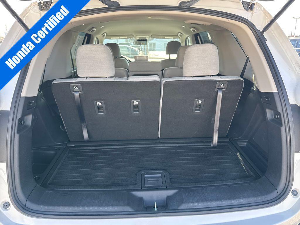 used 2023 Honda Pilot car, priced at $30,990