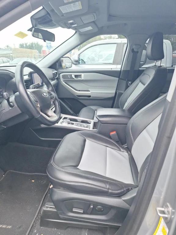 used 2022 Ford Explorer car, priced at $31,590
