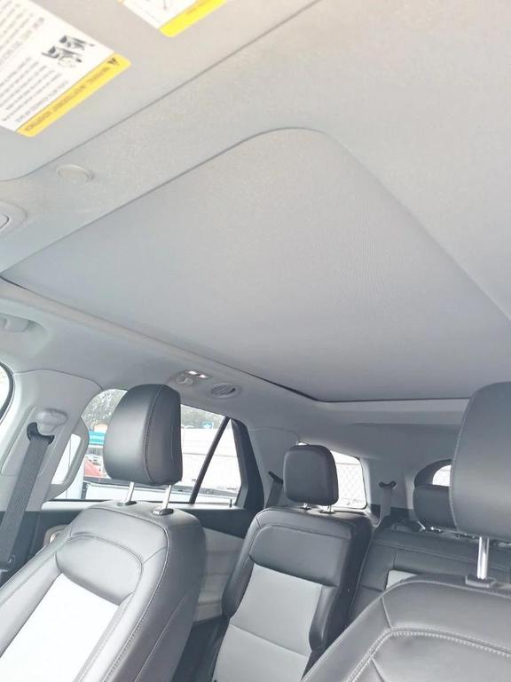 used 2022 Ford Explorer car, priced at $31,590