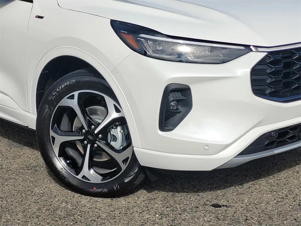 new 2025 Ford Escape car, priced at $41,803