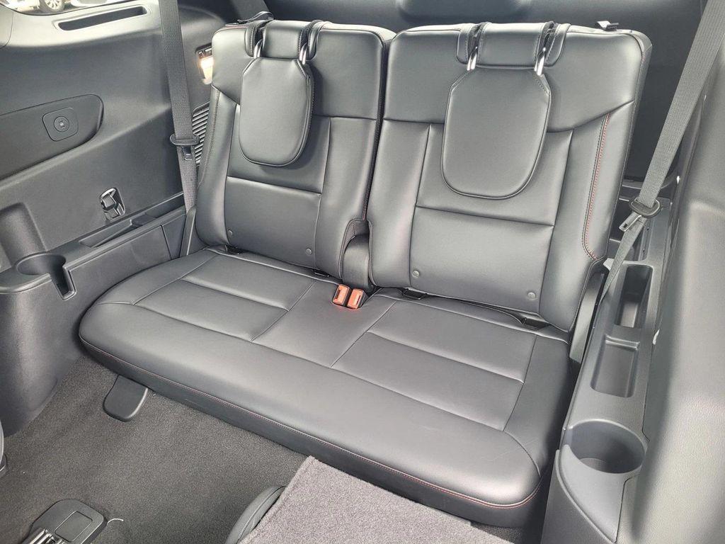 new 2025 Ford Explorer car, priced at $60,463