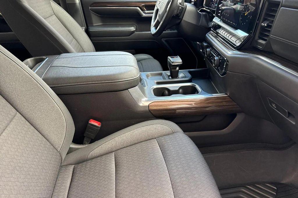 used 2024 Chevrolet Silverado 1500 car, priced at $48,492