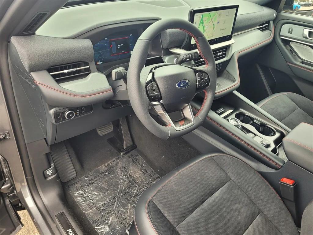 new 2025 Ford Explorer car, priced at $59,847