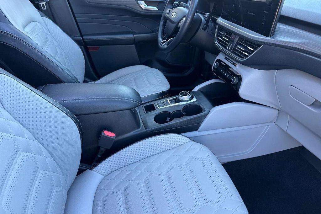 used 2023 Ford Escape PHEV car, priced at $24,991