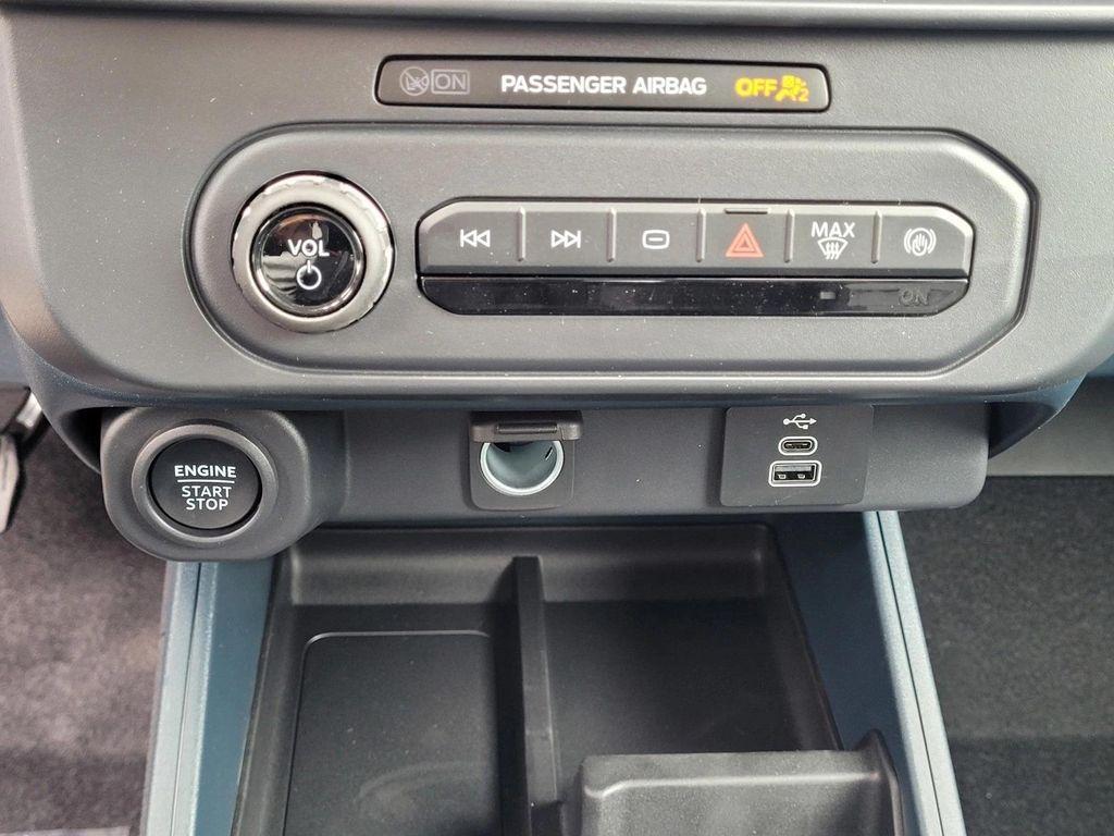 new 2025 Ford Maverick car, priced at $36,206