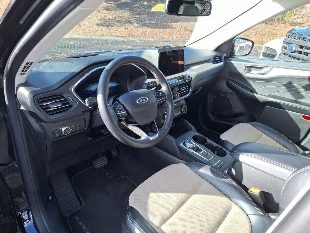 used 2022 Ford Escape car, priced at $24,991