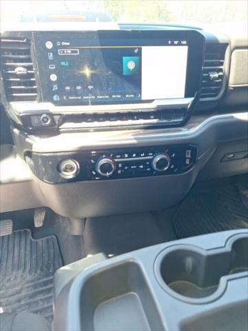 used 2022 Chevrolet Silverado 1500 car, priced at $33,490