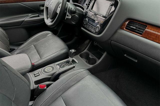 used 2015 Mitsubishi Outlander car, priced at $10,491