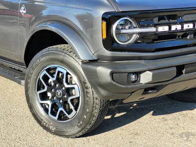 new 2024 Ford Bronco car, priced at $50,292