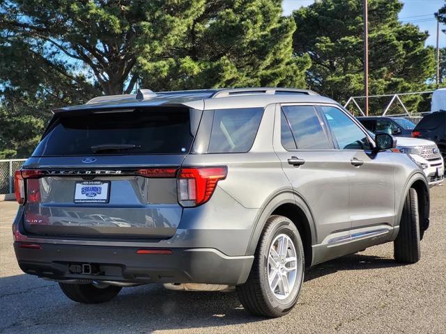 new 2025 Ford Explorer car, priced at $40,950