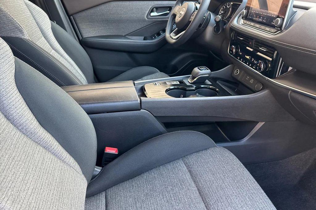 used 2022 Nissan Rogue car, priced at $18,491