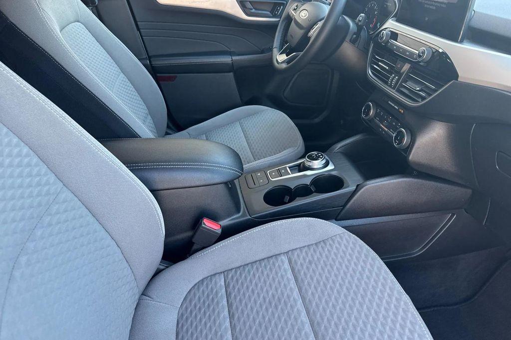 used 2022 Ford Escape car, priced at $18,991