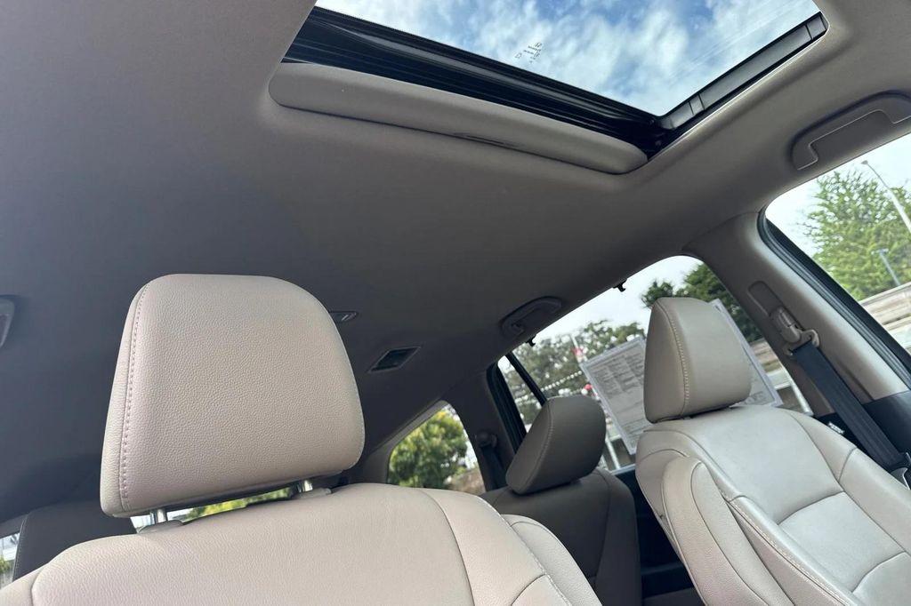 used 2020 Honda Pilot car, priced at $27,493