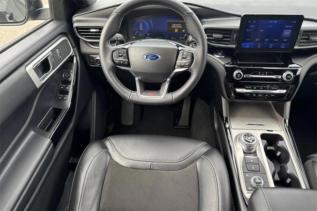 used 2022 Ford Explorer car, priced at $41,491