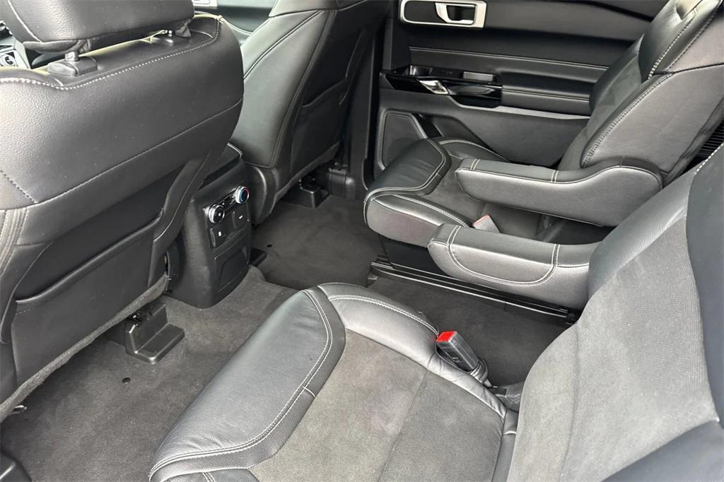 used 2022 Ford Explorer car, priced at $41,491