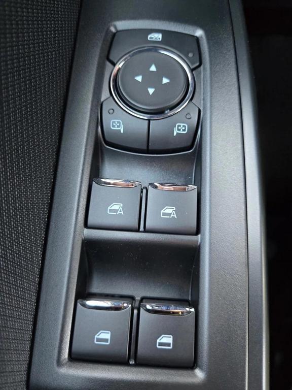 new 2025 Ford F-150 car, priced at $53,932