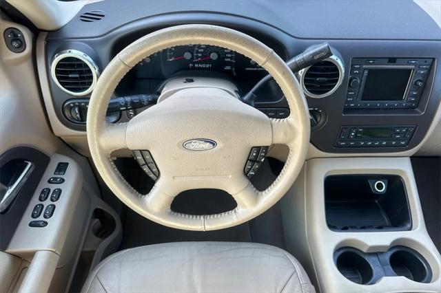 used 2004 Ford Expedition car, priced at $8,491