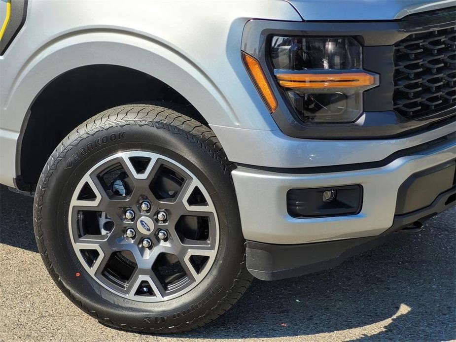 new 2024 Ford F-150 car, priced at $49,680