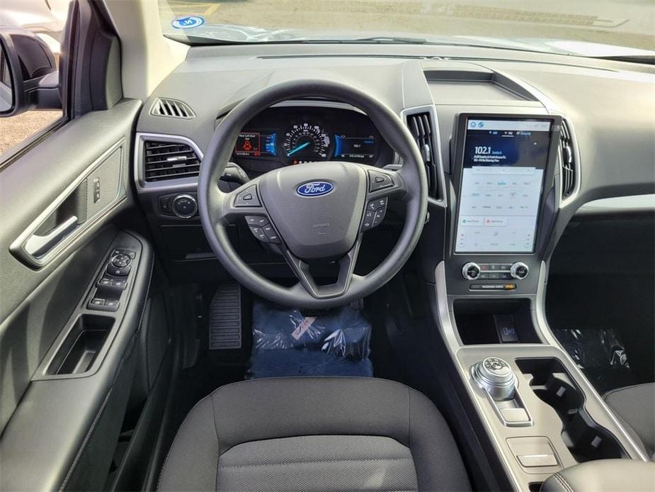 new 2024 Ford Edge car, priced at $40,003