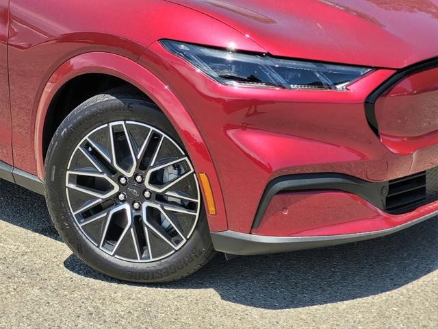 new 2025 Ford Mustang Mach-E car