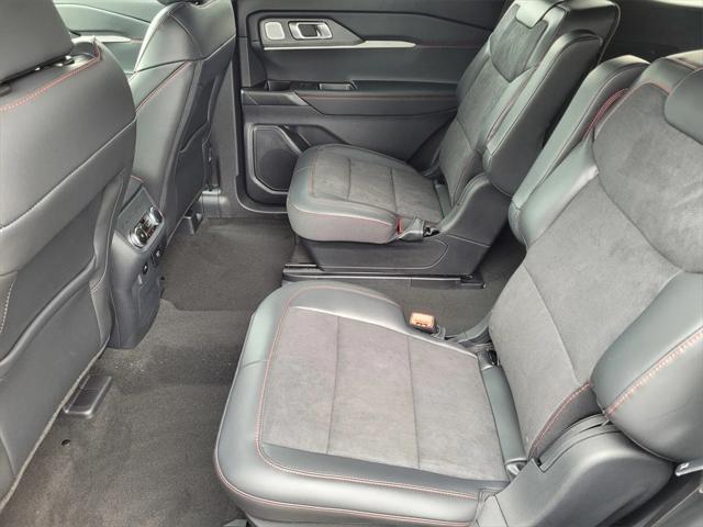 new 2025 Ford Explorer car, priced at $56,696