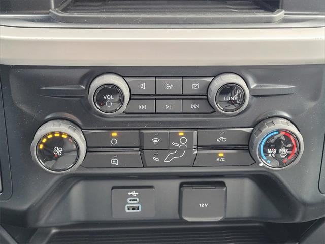 new 2024 Ford F-250 car, priced at $48,279