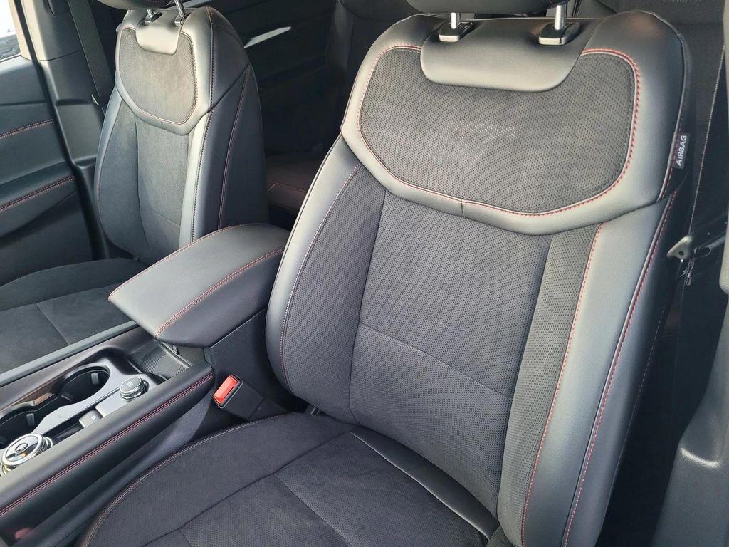 new 2025 Ford Explorer car, priced at $61,210