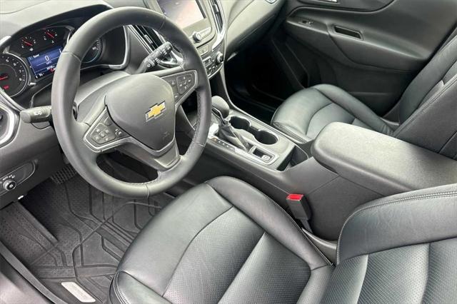 used 2023 Chevrolet Equinox car, priced at $24,692