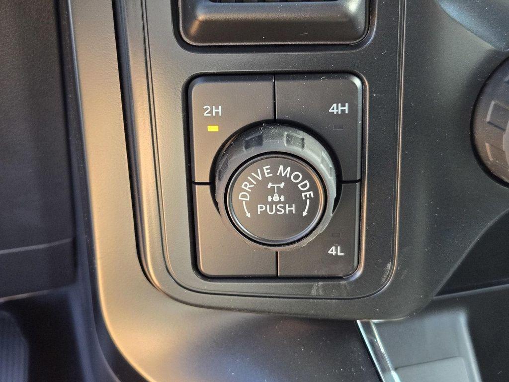 new 2025 Ford F-150 car, priced at $52,439