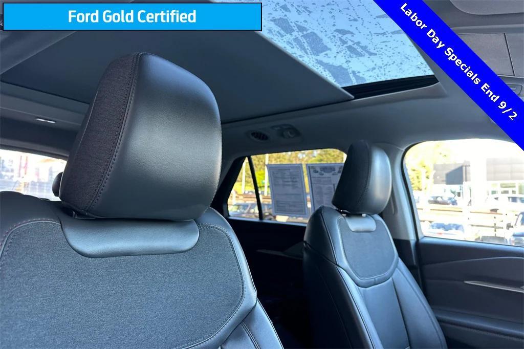 used 2025 Ford Explorer car, priced at $39,992