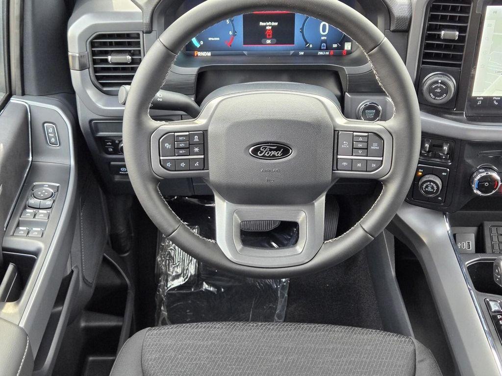 new 2025 Ford F-150 car, priced at $60,528