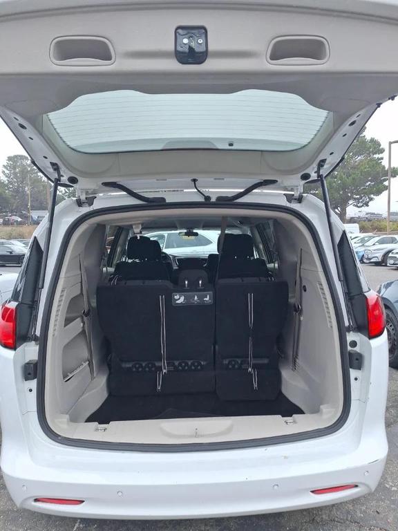 used 2019 Chrysler Pacifica car, priced at $24,992