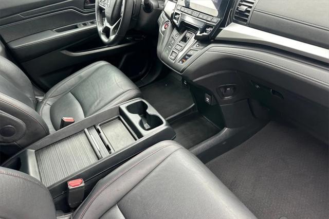 used 2024 Honda Odyssey car, priced at $36,992