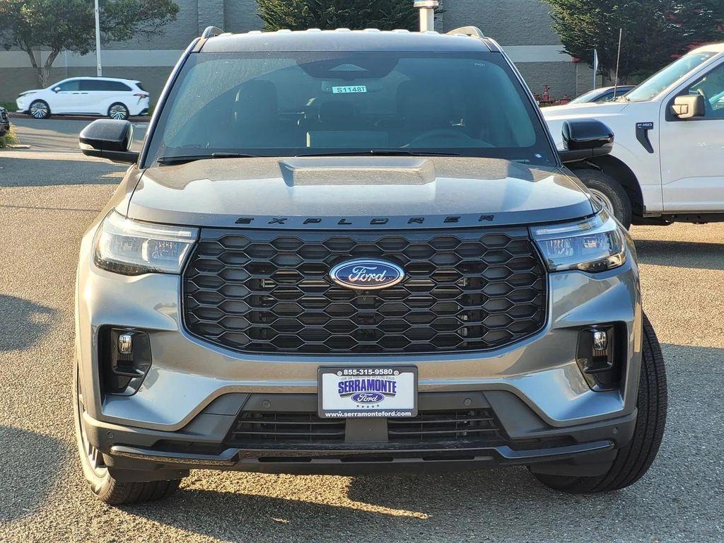 new 2025 Ford Explorer car, priced at $48,622