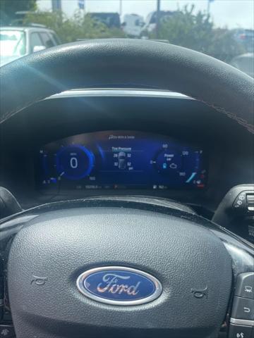 used 2022 Ford Escape car, priced at $25,590