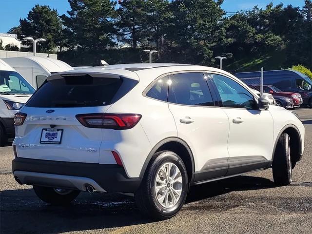 new 2025 Ford Escape car, priced at $33,165