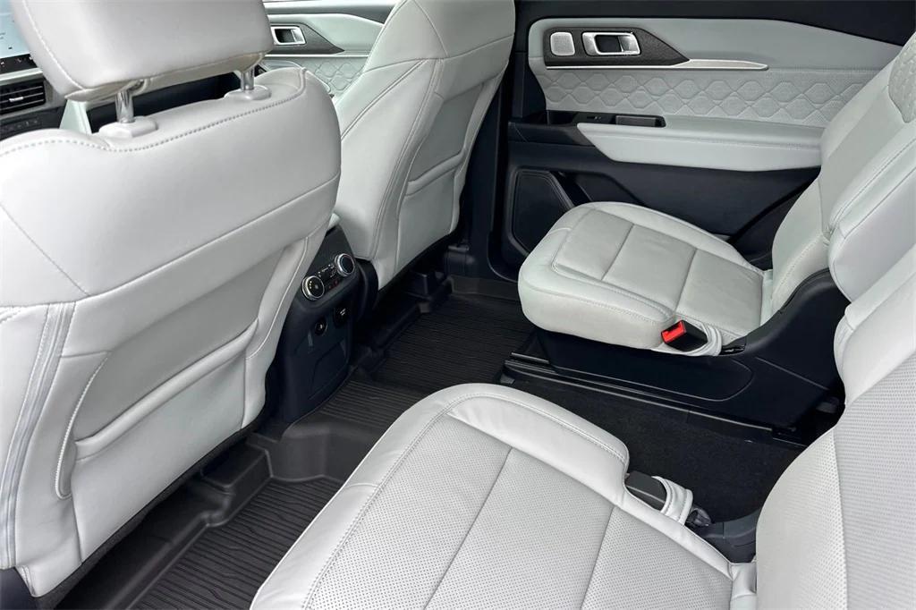 used 2025 Ford Explorer car, priced at $50,492