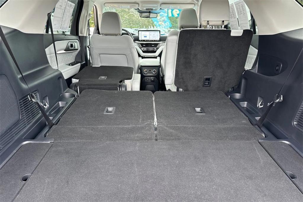 used 2025 Ford Explorer car, priced at $50,492