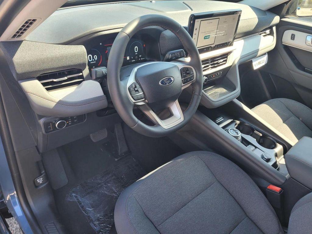 new 2025 Ford Explorer car, priced at $41,055