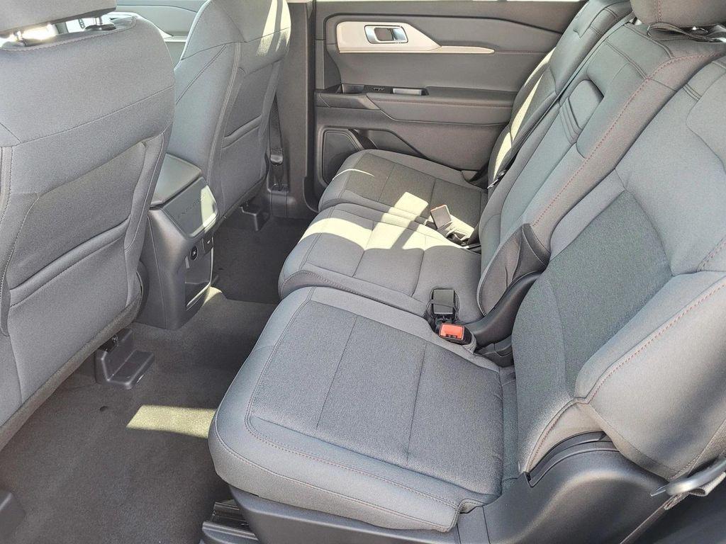 new 2025 Ford Explorer car, priced at $41,055