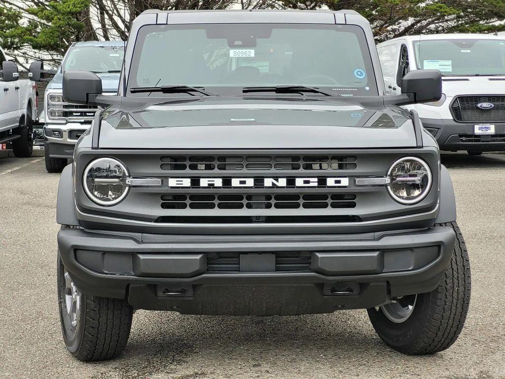 new 2025 Ford Bronco car, priced at $48,053
