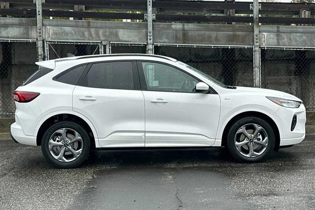 used 2023 Ford Escape car, priced at $24,993