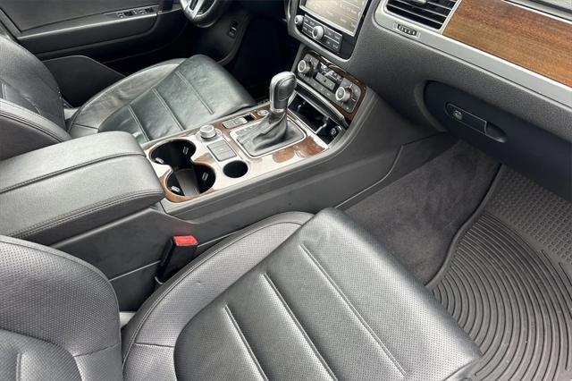 used 2016 Volkswagen Touareg car, priced at $20,991