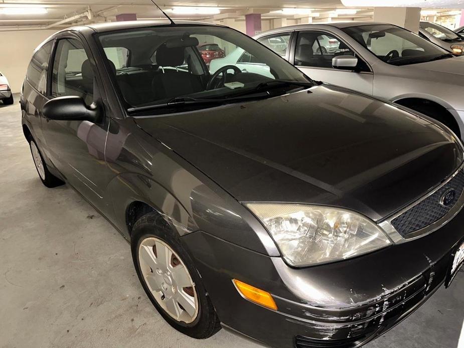 used 2006 Ford Focus car, priced at $7,990