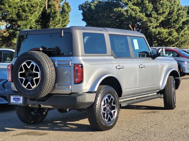 new 2024 Ford Bronco car, priced at $53,047