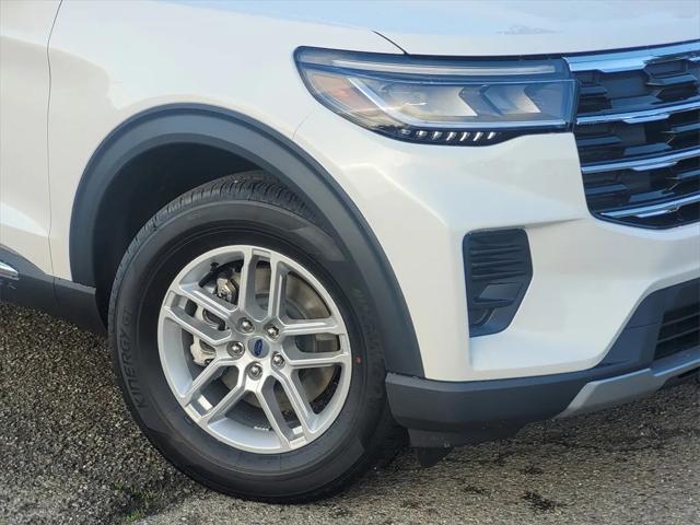 new 2025 Ford Explorer car, priced at $41,745