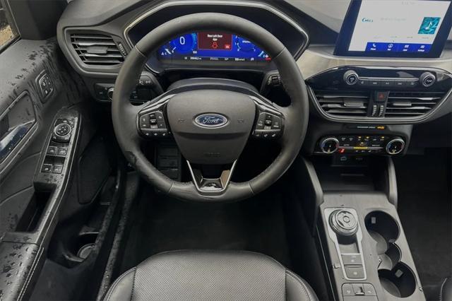 used 2022 Ford Escape car, priced at $25,591